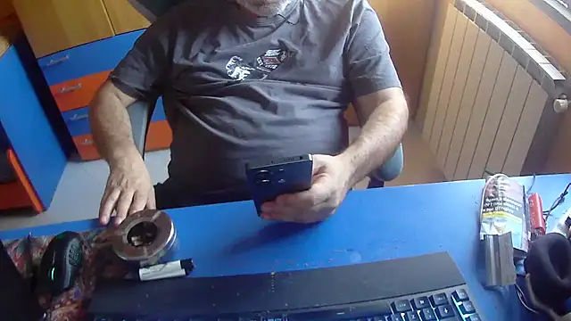 Tango128's Live XXX Chat