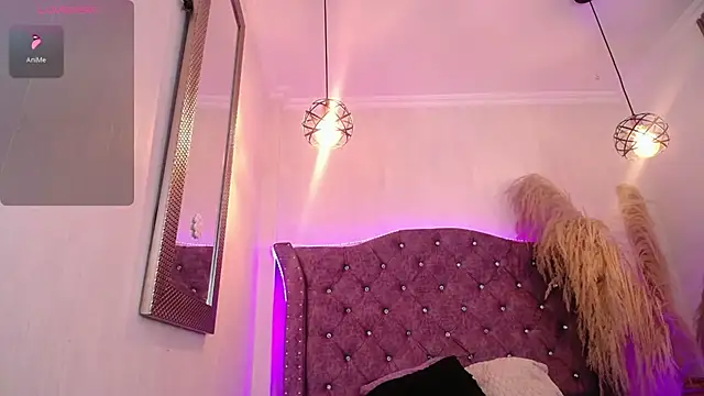 Chat +18 de Amara_Davis1 ao vivo