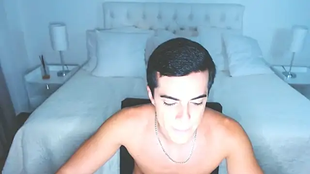 mr_hunterx Chat XXX in diretta