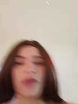 XXX chat uživo modela darklove14