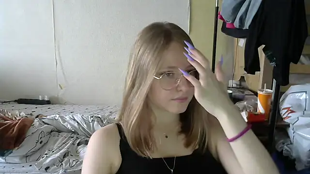 WinifredLunney Chat XXX live