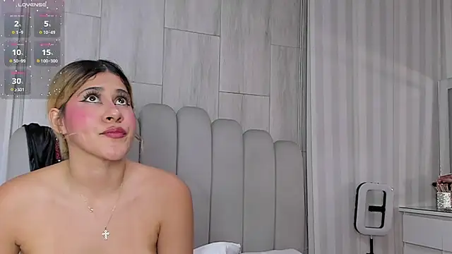 mileyerikson Chat XXX in diretta