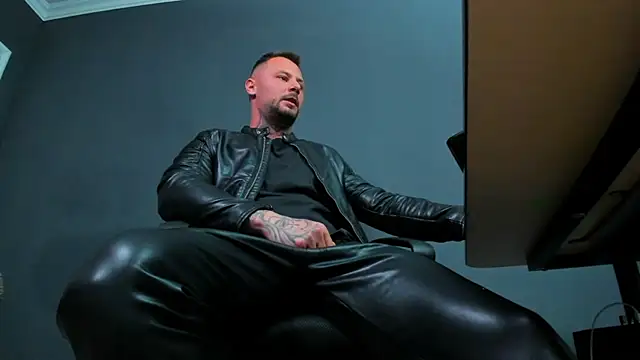 Czat XXX na żywo – BrianHunts