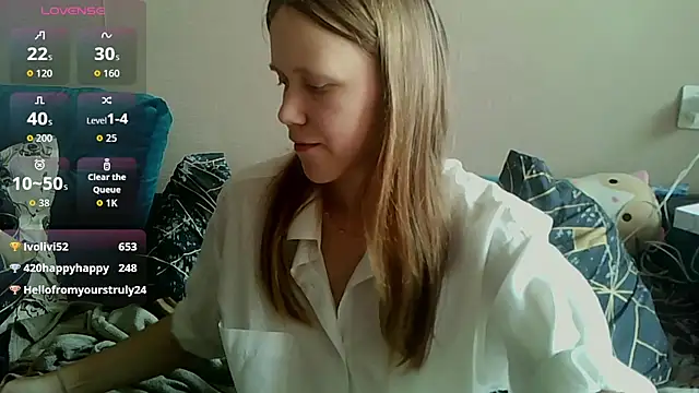 huba_boobies' Live XXX Chat
