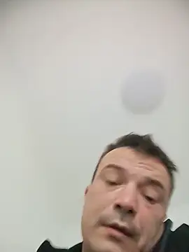 Živý XXX chat viktor1992-1-1