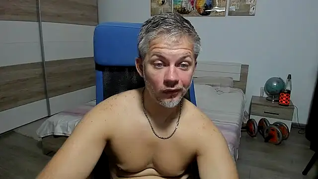 RobbyShawzのウェブカメラショー