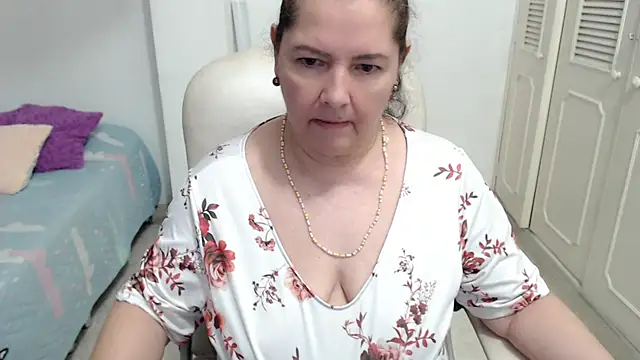 แชท XXX สดของ leonela_69