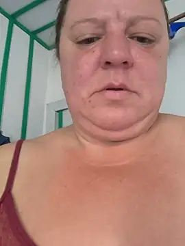 jusichka Adlı Modelin Canlı XXX Sohbeti