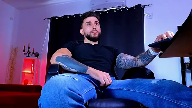 MightyAaron66 라이브 XXX 채팅