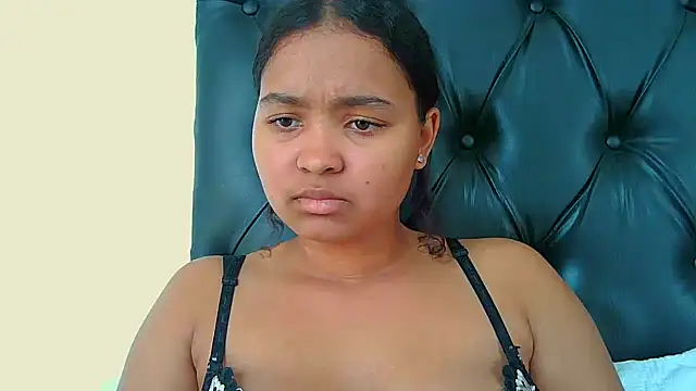 indianaphrodite1 – Live XXX-chat