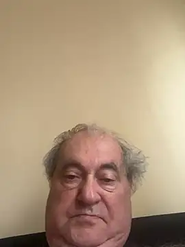 Онлайн чат XXX csikar