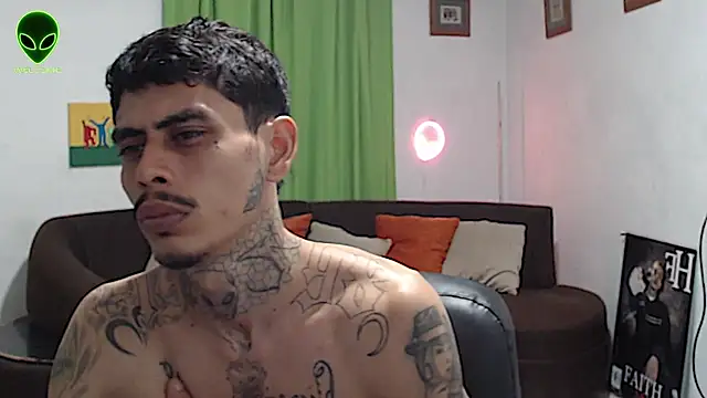 Chat +18 de alpha_zom ao vivo