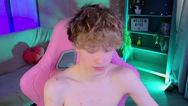 kevingarsiaa – Naživo XXX chat