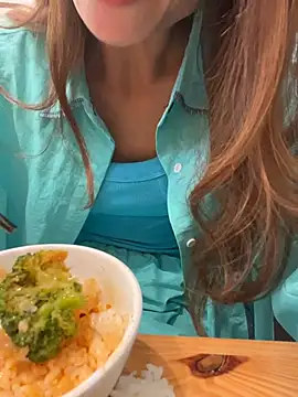 kiss_loo 现场XXX聊天
