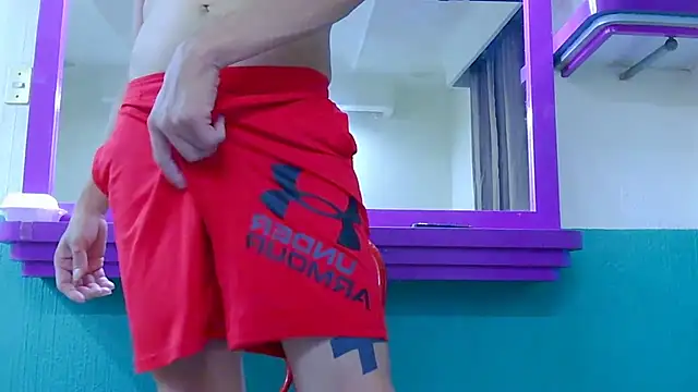 Latinopervs élő XXX-chatje