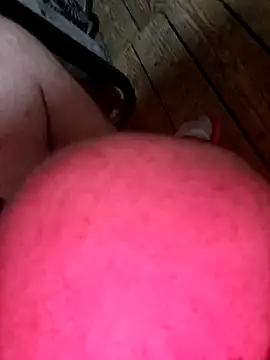 BeholdenTrouble98 Live XXX-chat