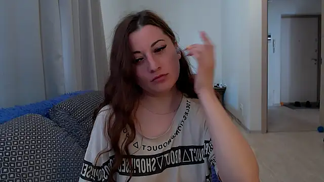 Helen_Adams_ Chat XXX in diretta