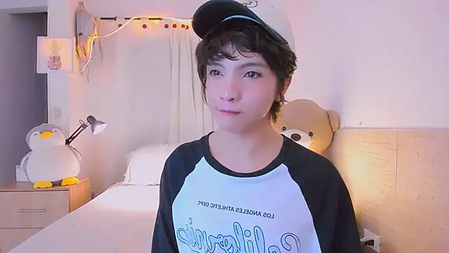 Chat +18 de Sweet_Allan ao vivo