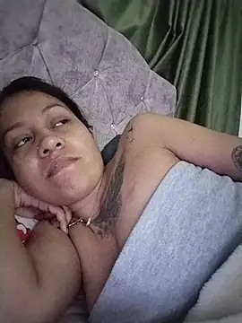 Tiphanydirty3 XXX чат на живо