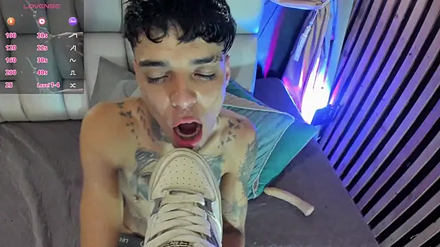 Yeidonn live XXX chat