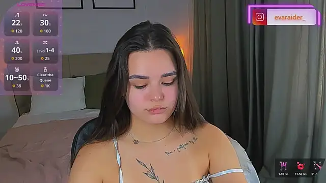 EvaRaider Live XXX Chat