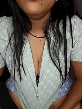 Tamilmoon006's Live XXX Chat
