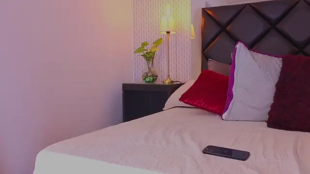 Chat +18 de ryo_light ao vivo