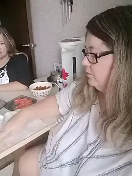 XXX chat uživo modela sex2