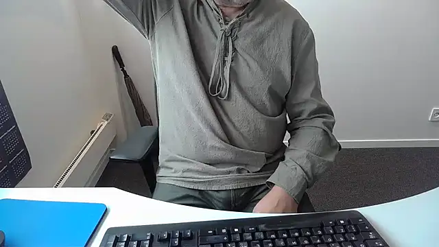 Czat XXX na żywo – Buggemann