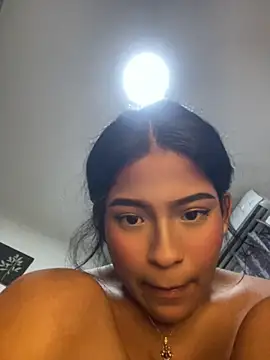 LeahBar 라이브 XXX 채팅