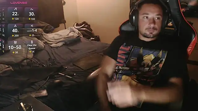 YoBleez's Live XXX Chat