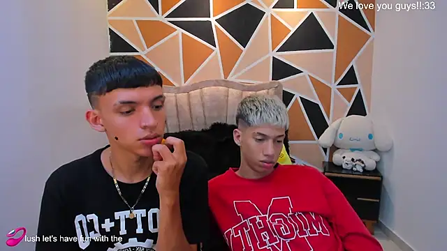 Živý XXX chat Juan_Nd_Steven