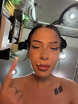 XEye_Candyn Live XXX chat