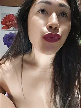 Filipina_Desire Adlı Modelin Canlı XXX Sohbeti