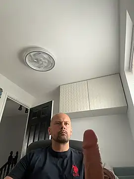 NakedAndrewHot Chat XXX in diretta