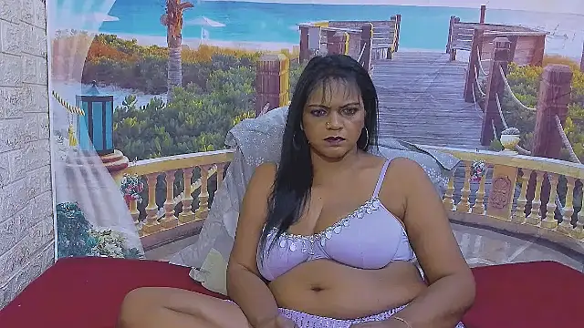 indianswtbella's Live XXX Chat
