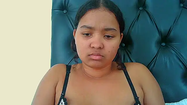 Chat XXX en directo de indianaphrodite1