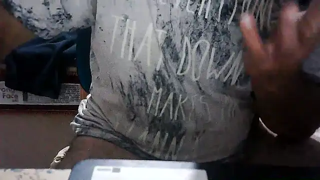 Chat +18 de eduar570 ao vivo