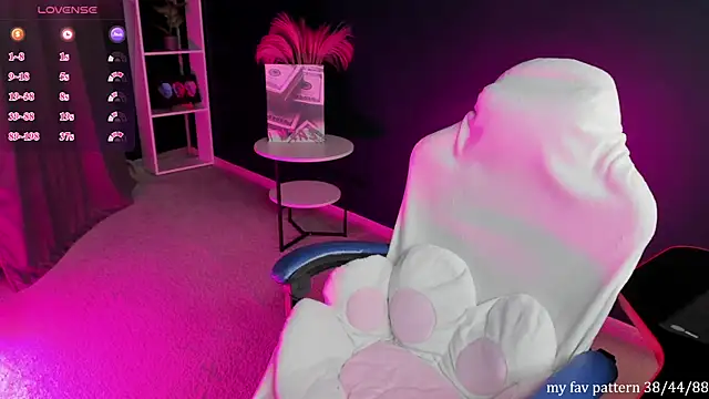 Chat +18 de St_Ormy ao vivo