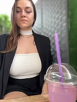 Chat XXX ao vivo de CrazyTori
