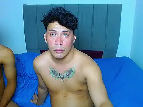 boyhot23x Obrolan Langsung XXX