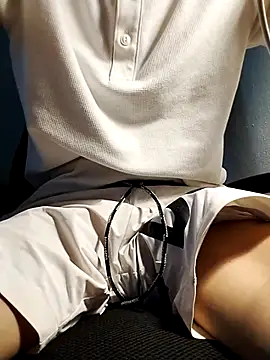 Chat XXX en directo de Kangc369