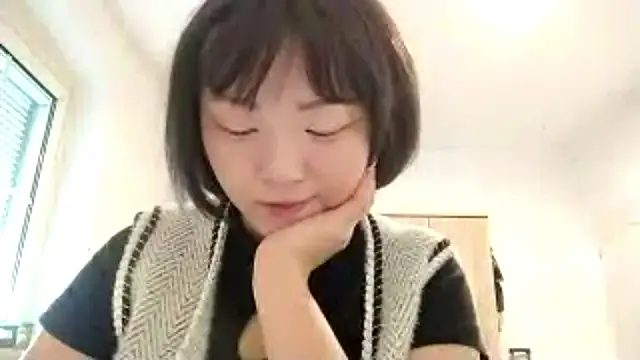 OlalyaLegendのライブXXXチャット