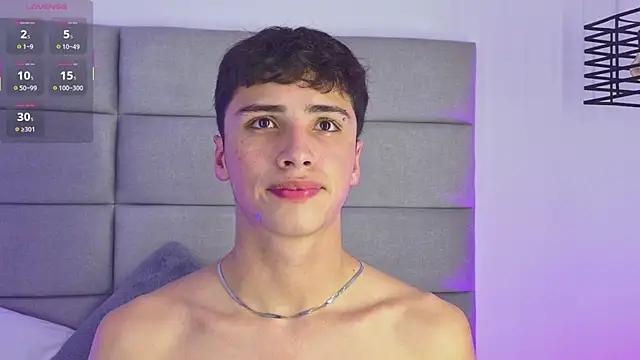 JoshClaarktt Chat XXX in diretta