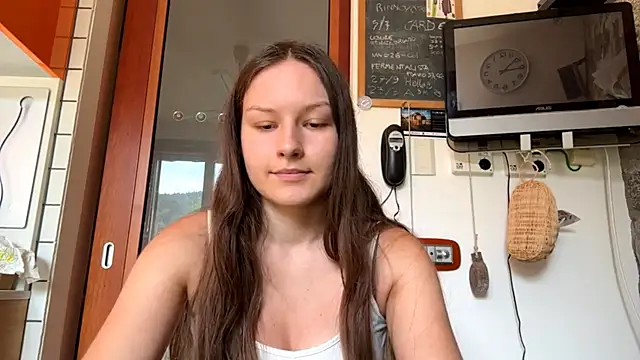 ShaylaChong's Live XXX Chat