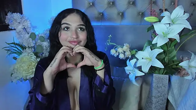 Chatroom XXX en direct de NaomiWhite_