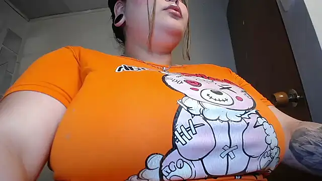 Penelope_Tits Adlı Modelin Canlı XXX Sohbeti