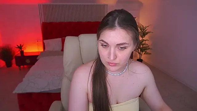 EmmyCharmm élő XXX-chatje