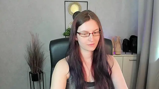 Chatroom XXX en direct de emmaxDelight