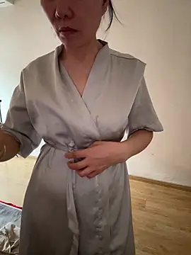צ'אט XXX בשידור חי של xiiuuff18